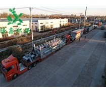 海南客戶訂購(gòu)的兩臺(tái)大型布袋除塵器發(fā)貨